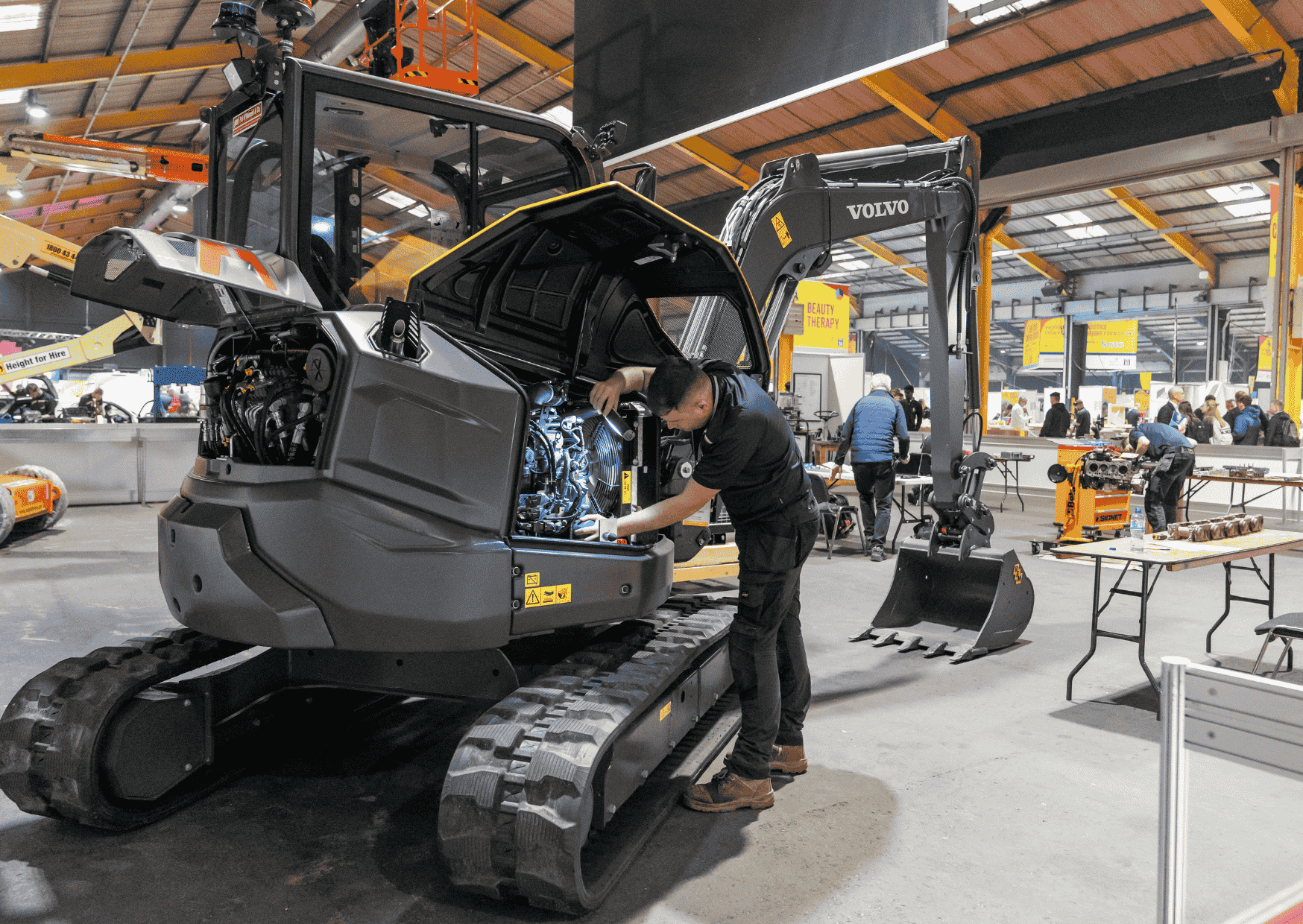 Construction Plant Fitting Competition